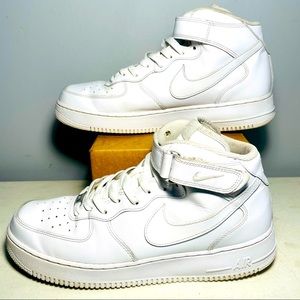 2020 NIKE Air Force 1 ‘07 Mid Triple White AF1